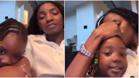 Video as Simi makes Deja sing her song after AG's Party No Dey Stop: "See Duduke don grow finish o"