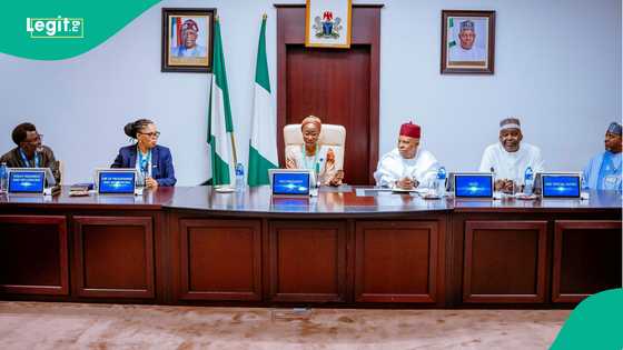 Shettima ya mika kujerar mataimakin shugaban kasa ga wata budurwa