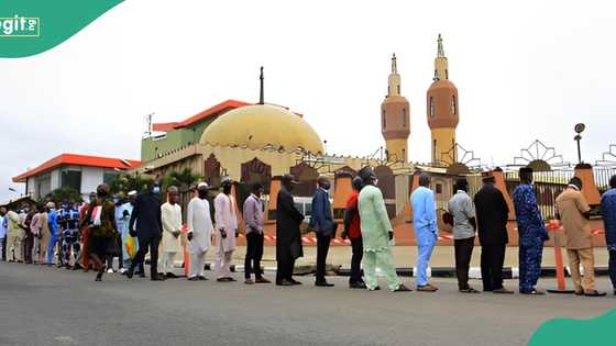 Gunmen abduct several Muslim worshippers, including Imam, during early morning prayer, location announced