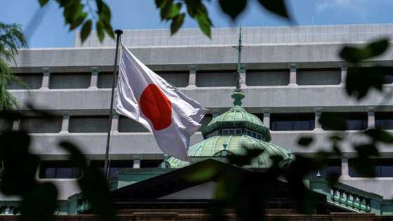 Asian markets, yen drop ahead of key Bank of Japan decision