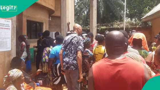 Rigima ta barke a zaben cike gurbin Sanata Ubah da ya rasu, an kama 'yan APC