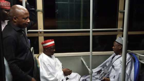 Abin da ake fada a shafin sada zumunta a kan ‘haduwar dolen’ Kwankwaso da Ganduje