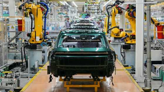 Macron threatens China with tariffs over trade surplus