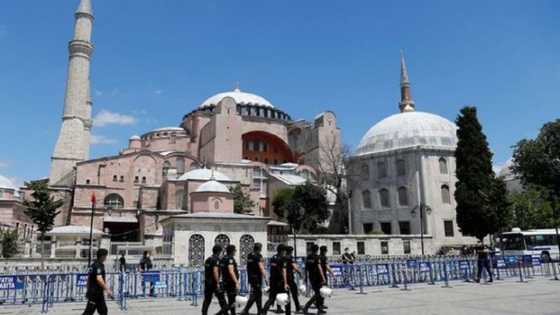 Chora: An sake mayar da wani tsohon coci mai tarihi a Istanbul zuwa masallaci
