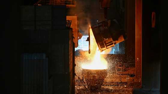 Steelmaker ArcelorMittal warns of uncertainty