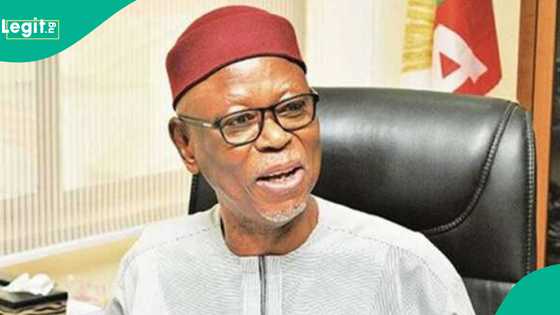 An yi musayar kalamai bayan rigima ta barke tsakanin APC da tsohon shugabanta na kasa