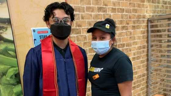 Graduate appreciates woman who fed him in school for 4 years, makes their photo together his favorite