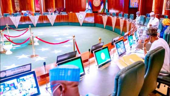 Hanzari Ba Gudu Ba: Kungiyar CNG Ya Bukaci EFCC Ta Hana Duk Na Kusa da Buhari Barin Najeriya