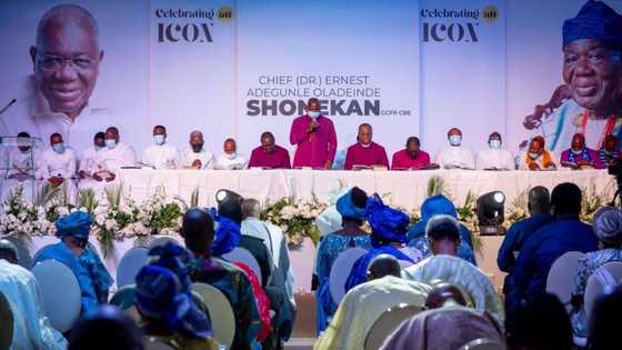 Osinbajo, Sanwo-Olu, other top leaders pay last respect as interim leader late Ernest Shonekean is buried