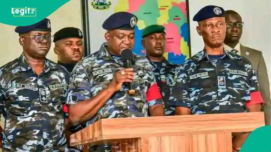 'Yan sanda sun cafke tsohon jami'in tsaro mai safarar makamai ga 'yan bindiga
