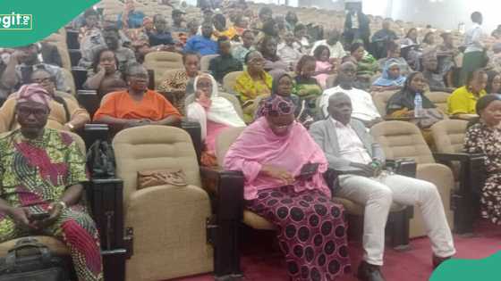Federal govt targets enrollment of 500,000 out-of-school children