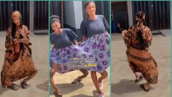 "Surgery can fix it": Twin sisters with bow legs flaunt their beauty in video, Nigerians react