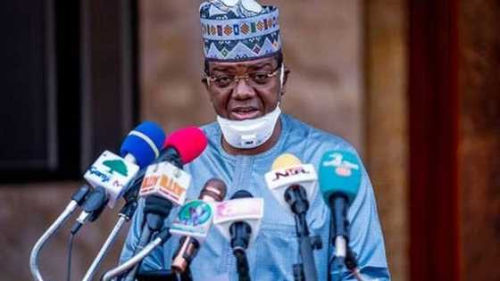 Matawalle ya ɗauki mataki kan Hakimin da ya bawa sojan da aka kama yana taimakon ƴan bindiga sarauta