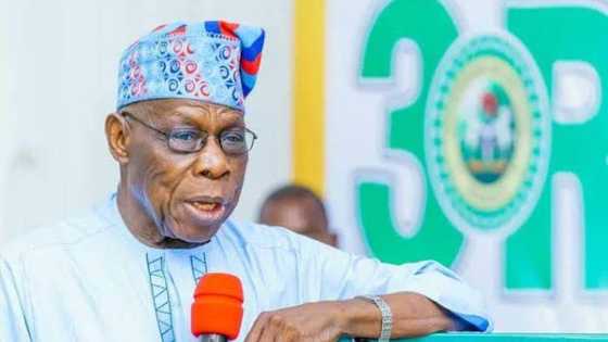 Karya ce tsantsa ace 'komai na tafiya dai-dai a Najeriya' Obasanjo ya nemi a koma ga Allah