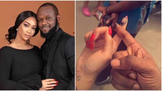 Video of Seyi Tinubu and his wife showing off their fingers shortly after they voted stirs reactions