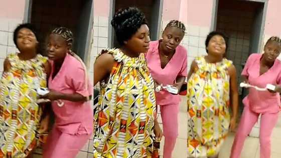 "Wise Approach": Nurse dances with pregnant lady to ease her delivery, video trends on TikTok