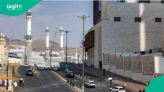 Saudi ta kama mace da namiji suna alfasha a masallaci a Makkah