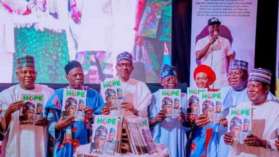 2023: Bidiyon Shugaban APC Na Kasa Na Tika Rawa a Wurin Kaddamar da Manufofin Tinubu