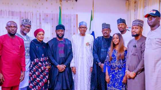 Hotuna: Seyi Tinubu ya Jagoranci Matasan APC, Sun Kai wa Buhari Ziyara a Daura