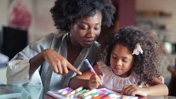 My Daughter Gave Me a Drawing of Our Family — I Froze When I Saw Who Was Standing Next to Me
