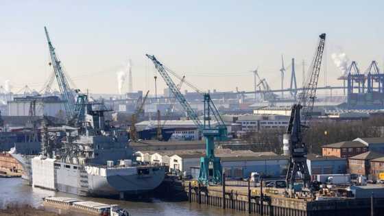 Germany allows controversial Chinese stake in Hamburg port