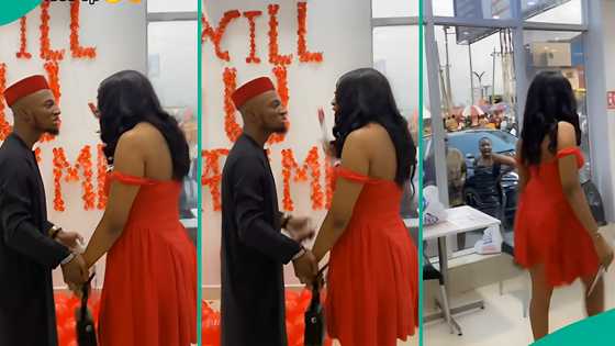 Lady rages with anger as boyfriend proposes to her inside eatery, she walks out without looking back