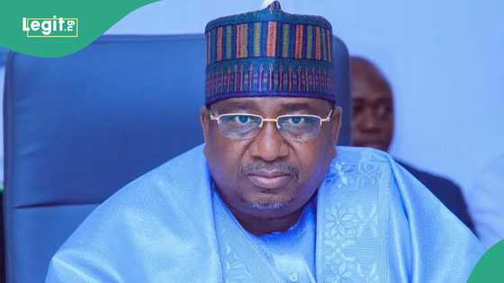 Breaking: Drama as Nigerian governor suspends top commissioner over alleged negligence
