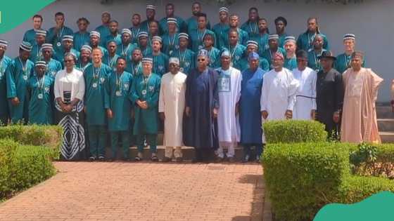 Tinubu ya karrama 'yan wasan Super Eagles da lambar MON, ya ba su kyautar filaye da gidaje a Abuja