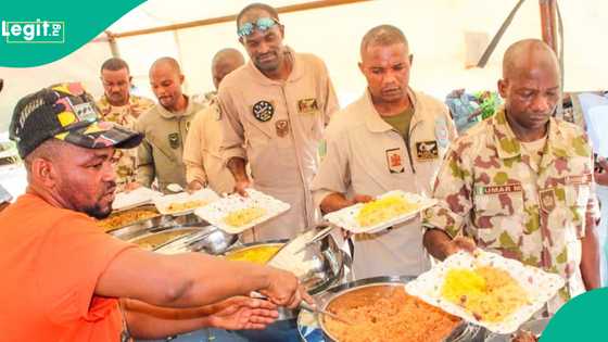 Yadda dakarun sojin Najeriya suka yi bikin sallah a fagen daga a Borno