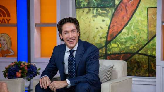 50+ funny quotes by Joel Osteen on life, love, hope and faith