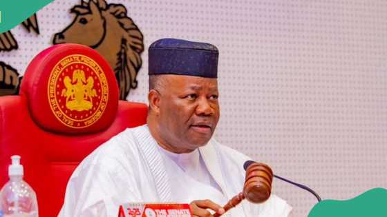 Akpabio ya yi kuskure, akwai ma'aikatan da ba za su samu albashin N70,000 ba