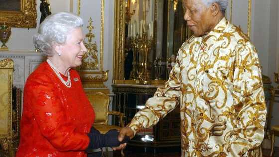 To Mandela, the queen was simply 'Elizabeth'