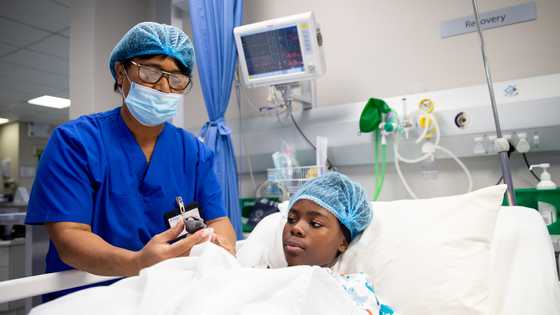 My daughter handed me a note before her surgery — Then my world fell apart