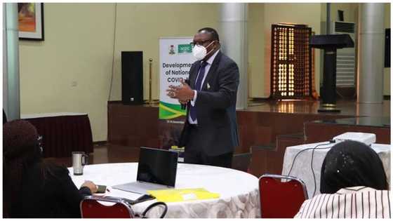 Nigerian government moves to scrap COVID-19 arrival test as controversy greets policy