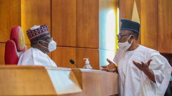 Sanatoci ga INEC: Ya kamata fursunoni a Najeriya su kada kuri'a a zaben 2023