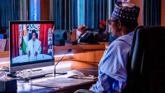 Da duminsa: Buhari, ECOWAS sun bawa sojojin Mali wa'adin wata 12 su mika mulki