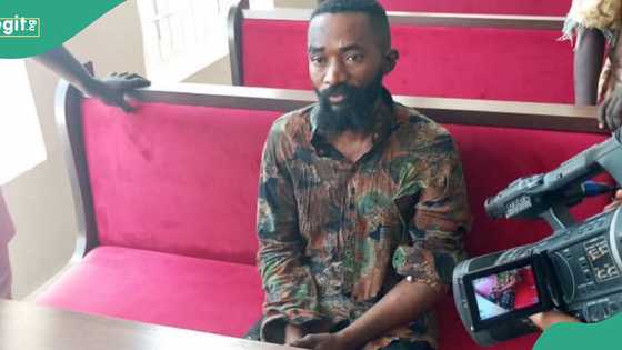 Timileyin Ajayi: Gospel singer who killed girlfriend spotted praying in court, video trends