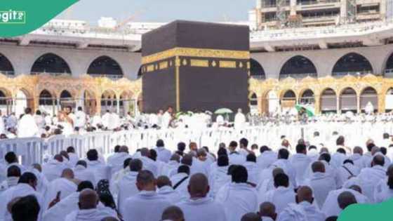 An yi sauyi a masallacin Manzon Allah SAW: An nada limamai a Makka da Madina