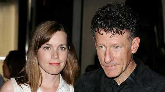 April Kimble’s biography: who is Lyle Lovett married to?