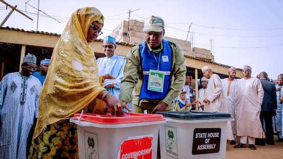 INEC: Yadda aka bar Jihohin Arewa a Baya Wajen Rajistar Sabon Katin yin Zabe