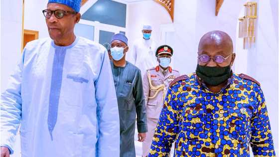 An harbe dan majalisa yayin da ya ziyarci mazabarsa domin halartar taron siyasa