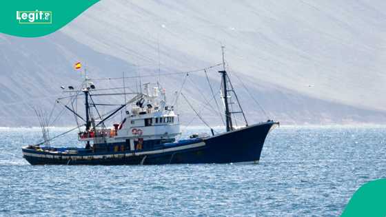 Boat capsizes, killing 4 women and 3 girls, more than 100 passengers thrown into sea