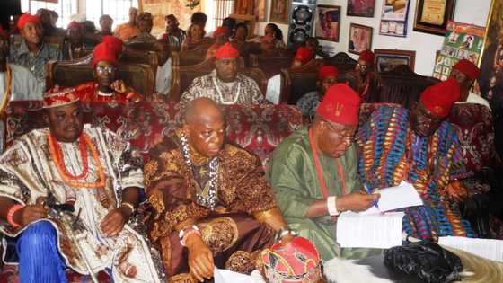 Allow us to bury our monarch, wife peacefully - Nnamdi Kanu's kinsmen tell FG