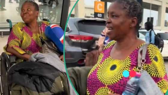 Children move their mother to the USA to start a new life after their father passed away