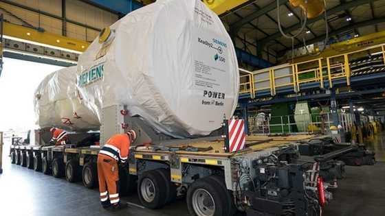 Electricity crisis: Nigeria's minister of power visits Siemens Frankfurt Factory in Germany