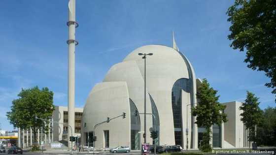 Bayan shekaru 5 ana fafatawa, kotu ta bawa masallaci ikon cigaba da kiran sallah a Jamus