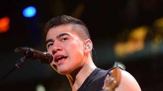 Calum Hood bio: age, height, sister, girlfriend, net worth, tattoos