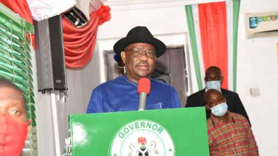 Confusion as top APC chieftain scores PDP governor high on performance