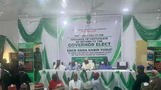 Hoto Ya Bayyana Daga Bikin Mikawa Abba Gida-Gida Takardar Shaidar Cin Zabe