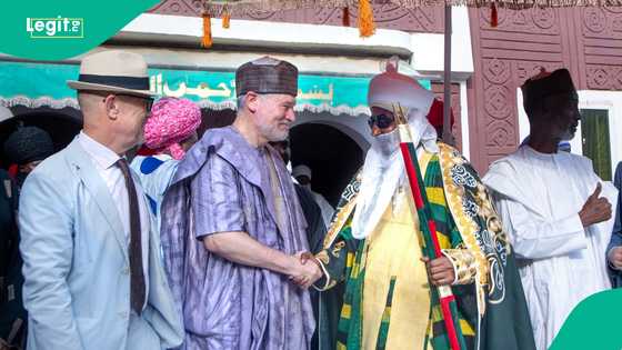 Turawa sun zo Kano, sun gana da Sanusi II maimakon Aminu Ado